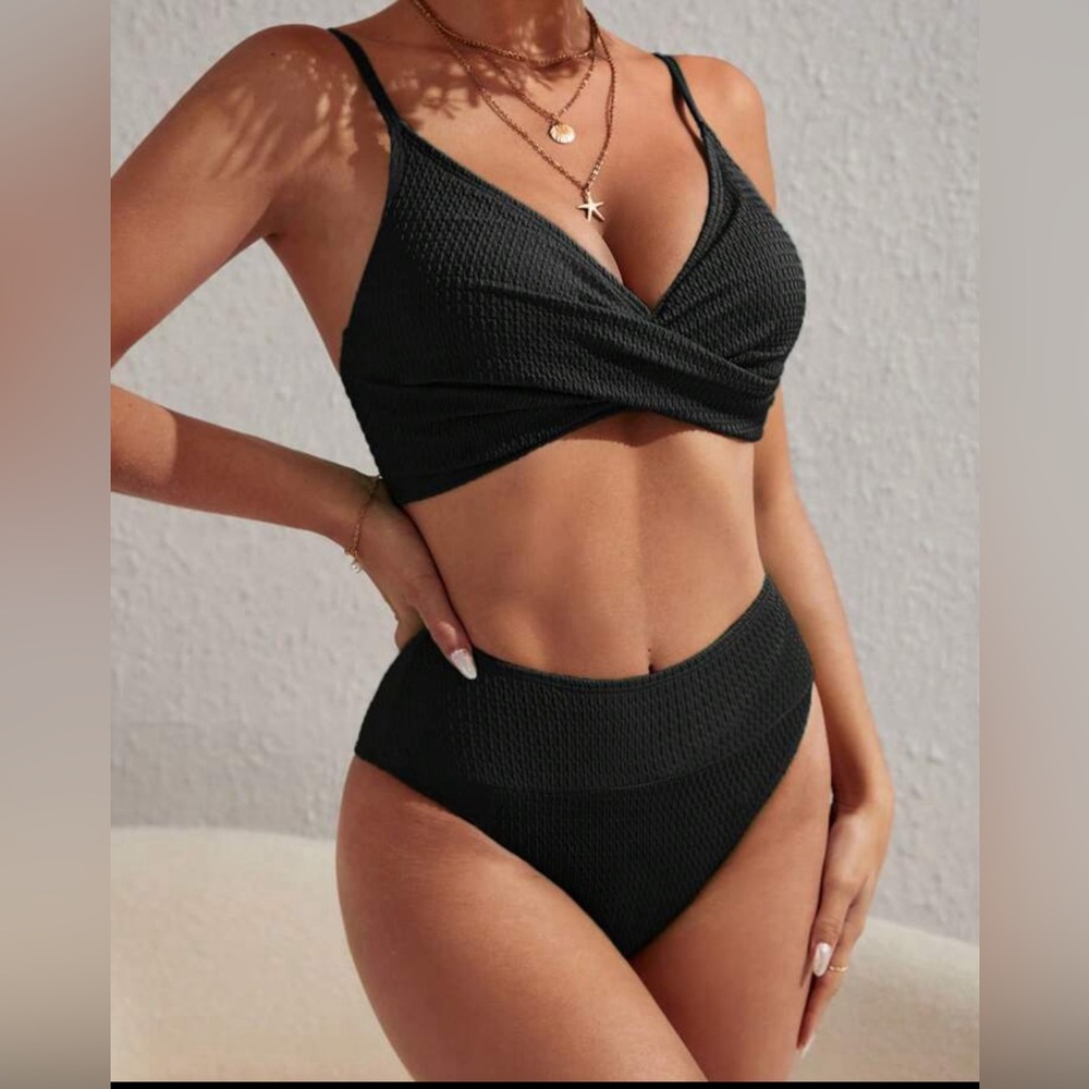 NWOT Brand new/never worn high waisted bikini swimsuit black